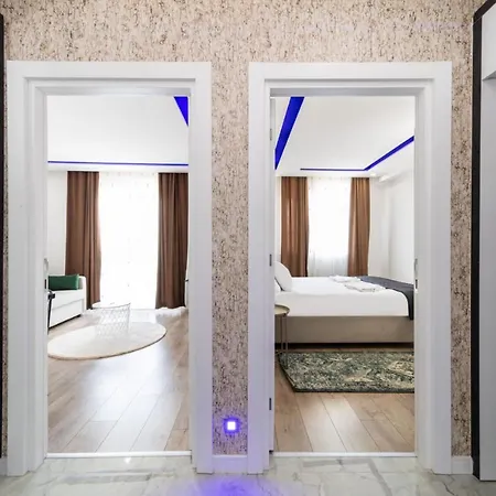 Modern And Central Near Beach In The Heart Of Apartment Antalya